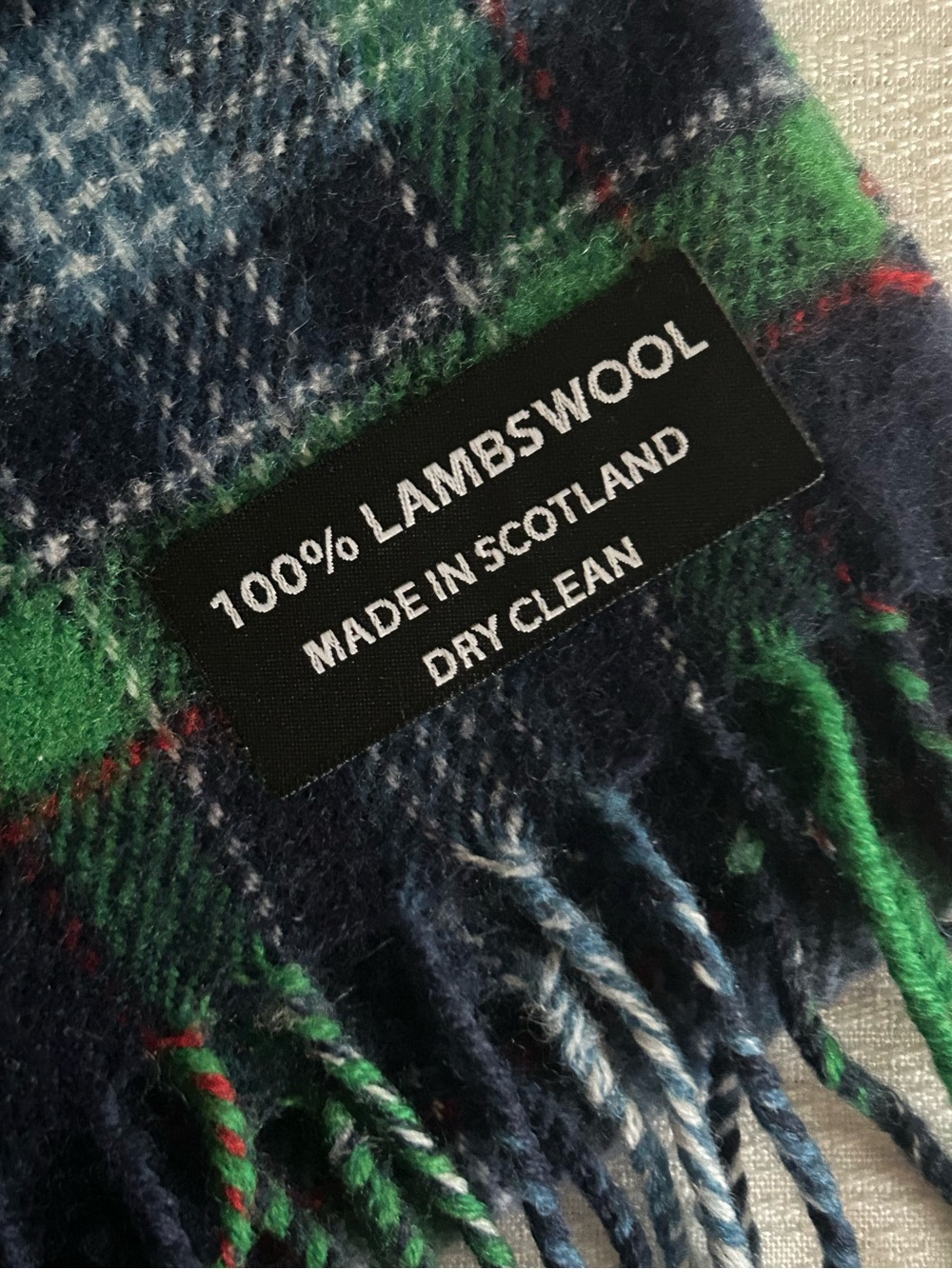 Plaid 100% Wool Scarf - made in Scotland - Picture 2 of 3